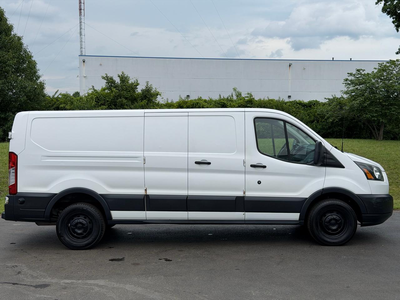 Ford Transit Cargo Van T-250 148" Low Rf 9000 GVWR Swing-Out RH Dr 2015