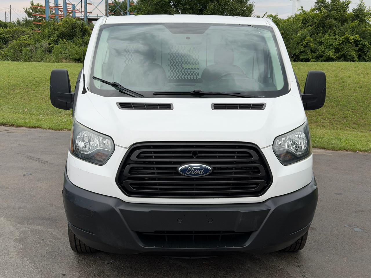 Ford Transit Cargo Van T-250 148" Low Rf 9000 GVWR Swing-Out RH Dr 2015