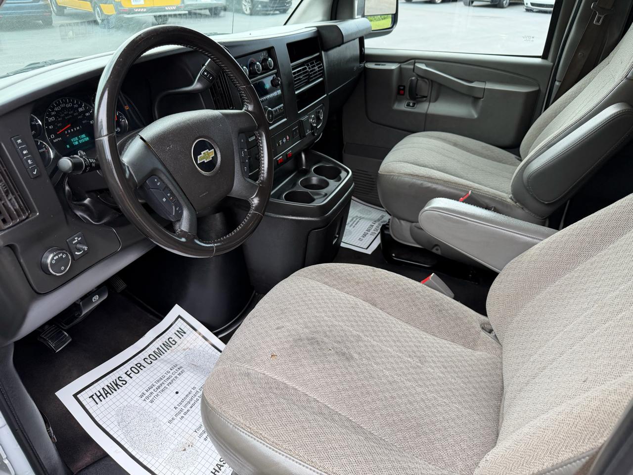 Chevrolet Express Passenger RWD 3500 155" LT 2020