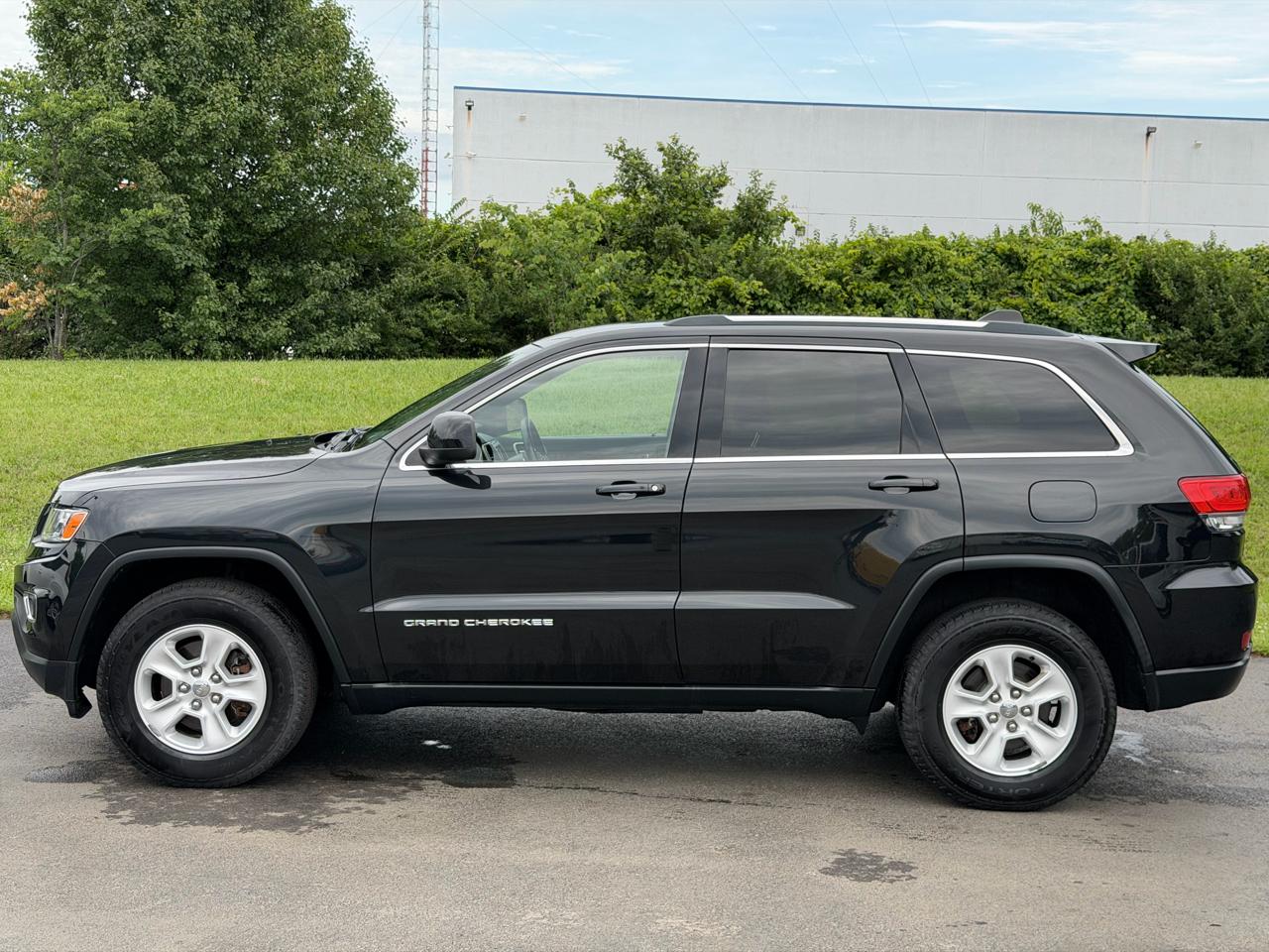 Jeep Grand Cherokee 4WD 4dr Laredo 2015