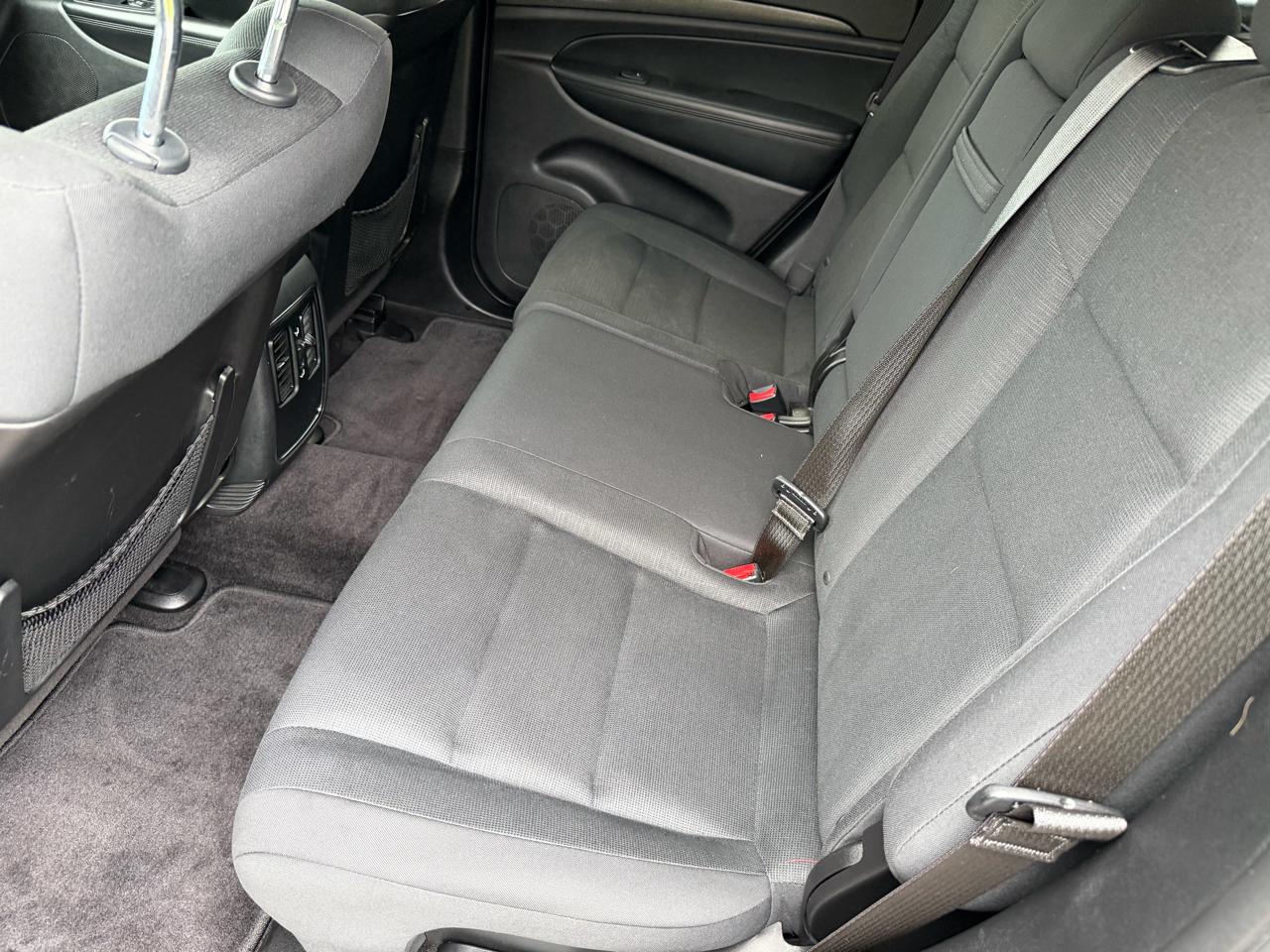 Jeep Grand Cherokee 4WD 4dr Laredo 2015