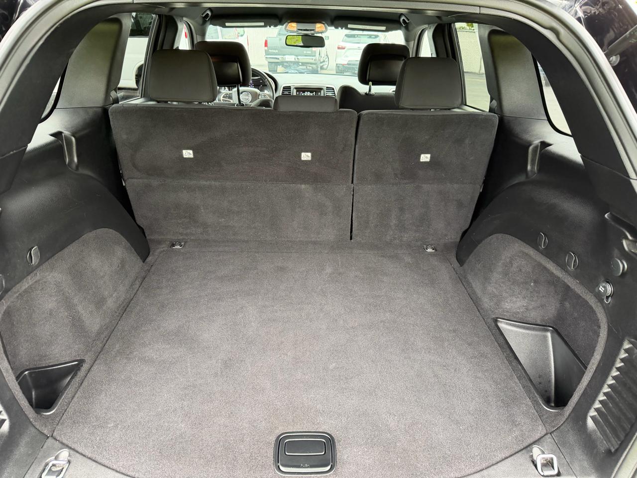 Jeep Grand Cherokee 4WD 4dr Laredo 2015