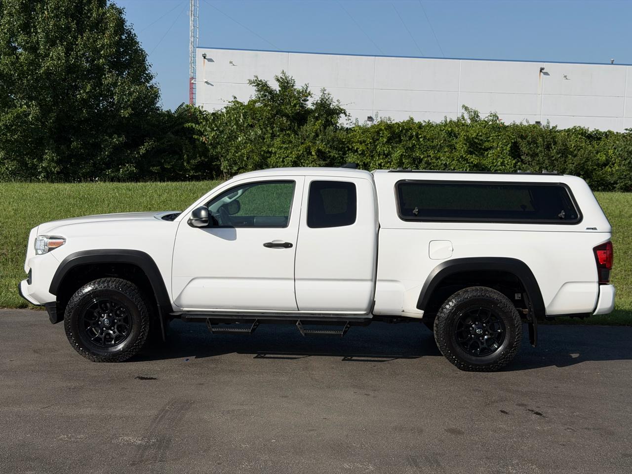 Toyota Tacoma 4WD TRD Off Road Access Cab 6' Bed V6 AT (Natl) 2019