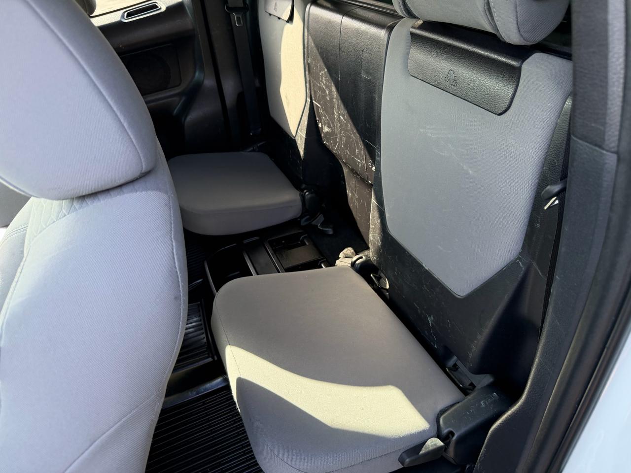 Toyota Tacoma 4WD TRD Off Road Access Cab 6' Bed V6 AT (Natl) 2019