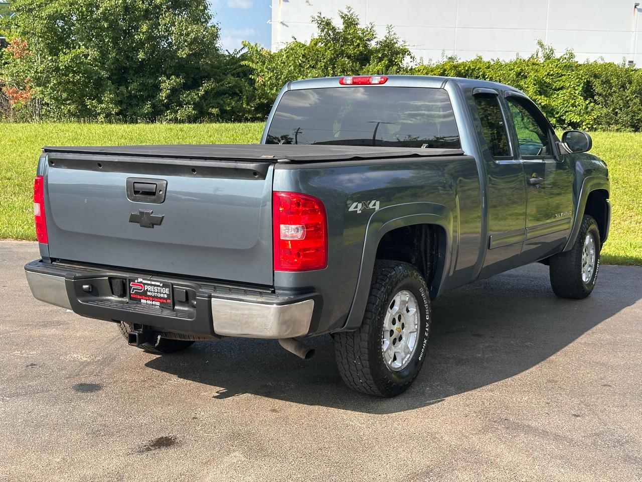 Chevrolet Silverado 1500 4WD Ext Cab 143.5" LT 2013