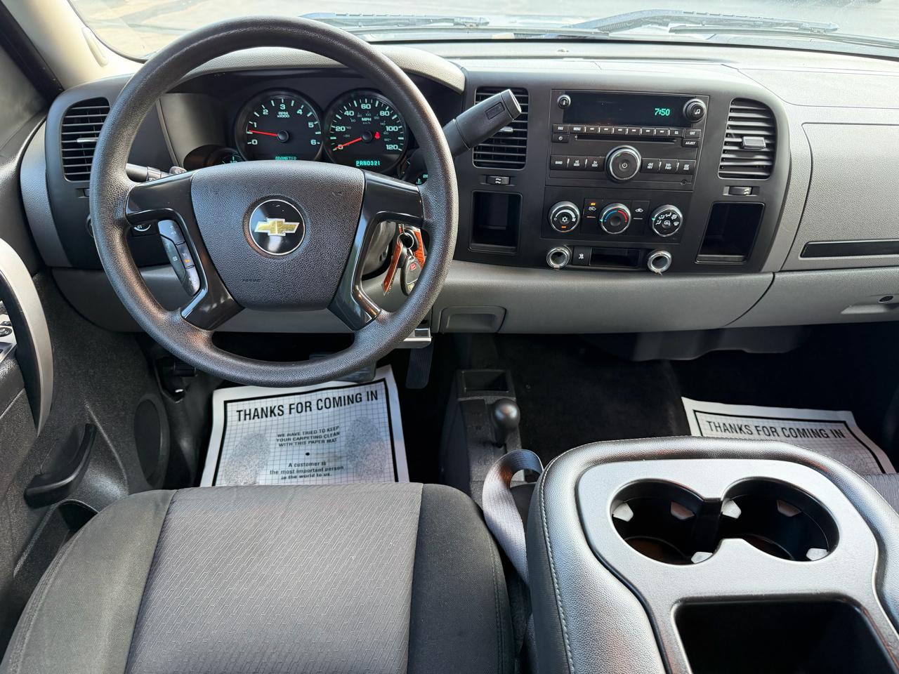 Chevrolet Silverado 1500 4WD Crew Cab 143.5" LS 2011