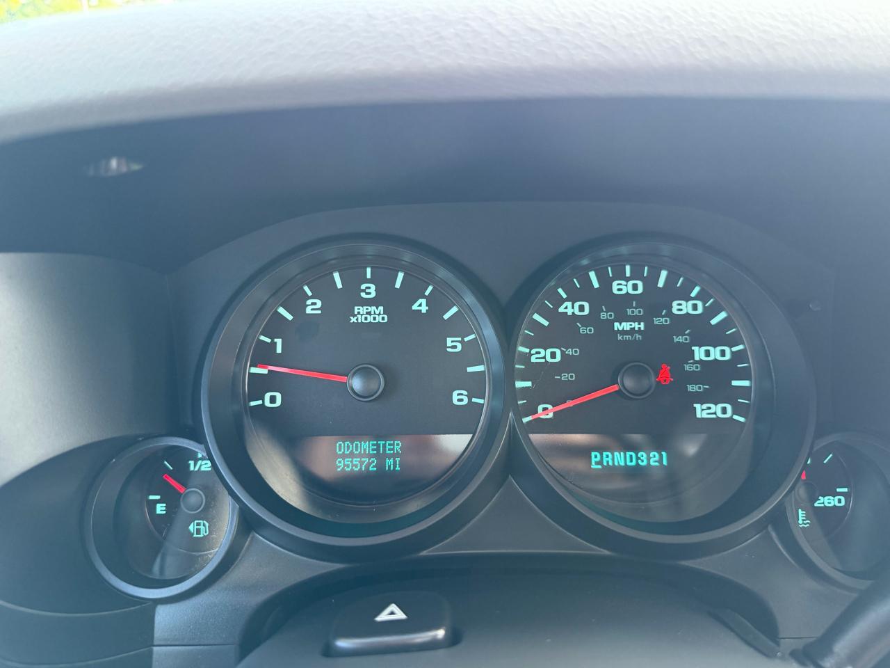Chevrolet Silverado 1500 4WD Crew Cab 143.5" LS 2011