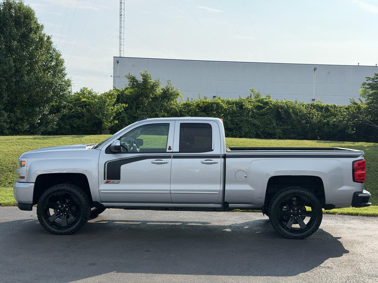 Chevrolet Silverado 1500 4WD Double Cab 143.5" LT w/2LT 2016