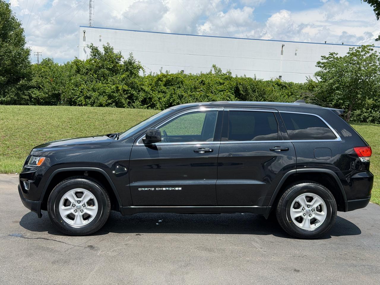 Jeep Grand Cherokee 4WD 4dr Laredo 2016