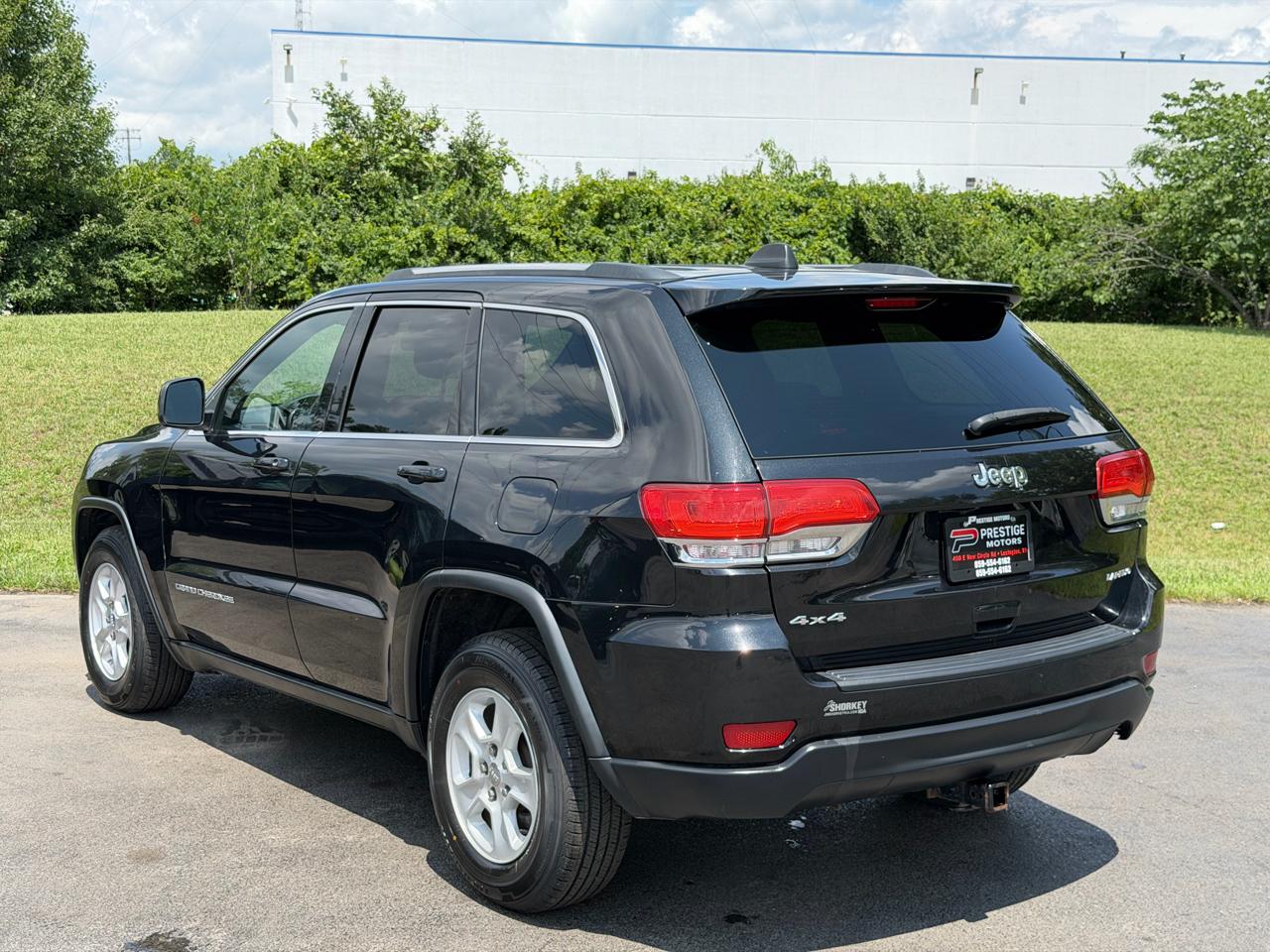 Jeep Grand Cherokee 4WD 4dr Laredo 2016