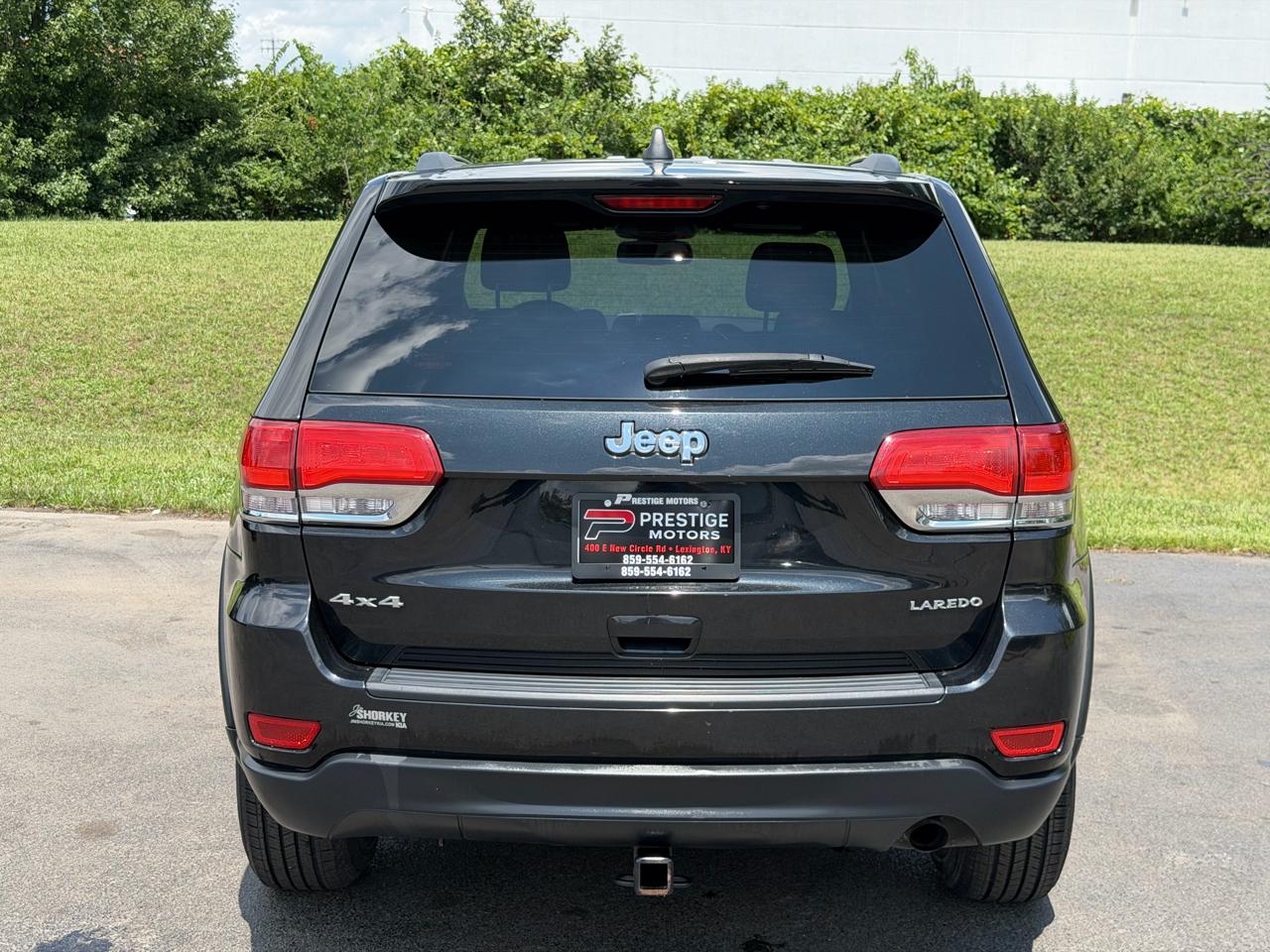 Jeep Grand Cherokee 4WD 4dr Laredo 2016