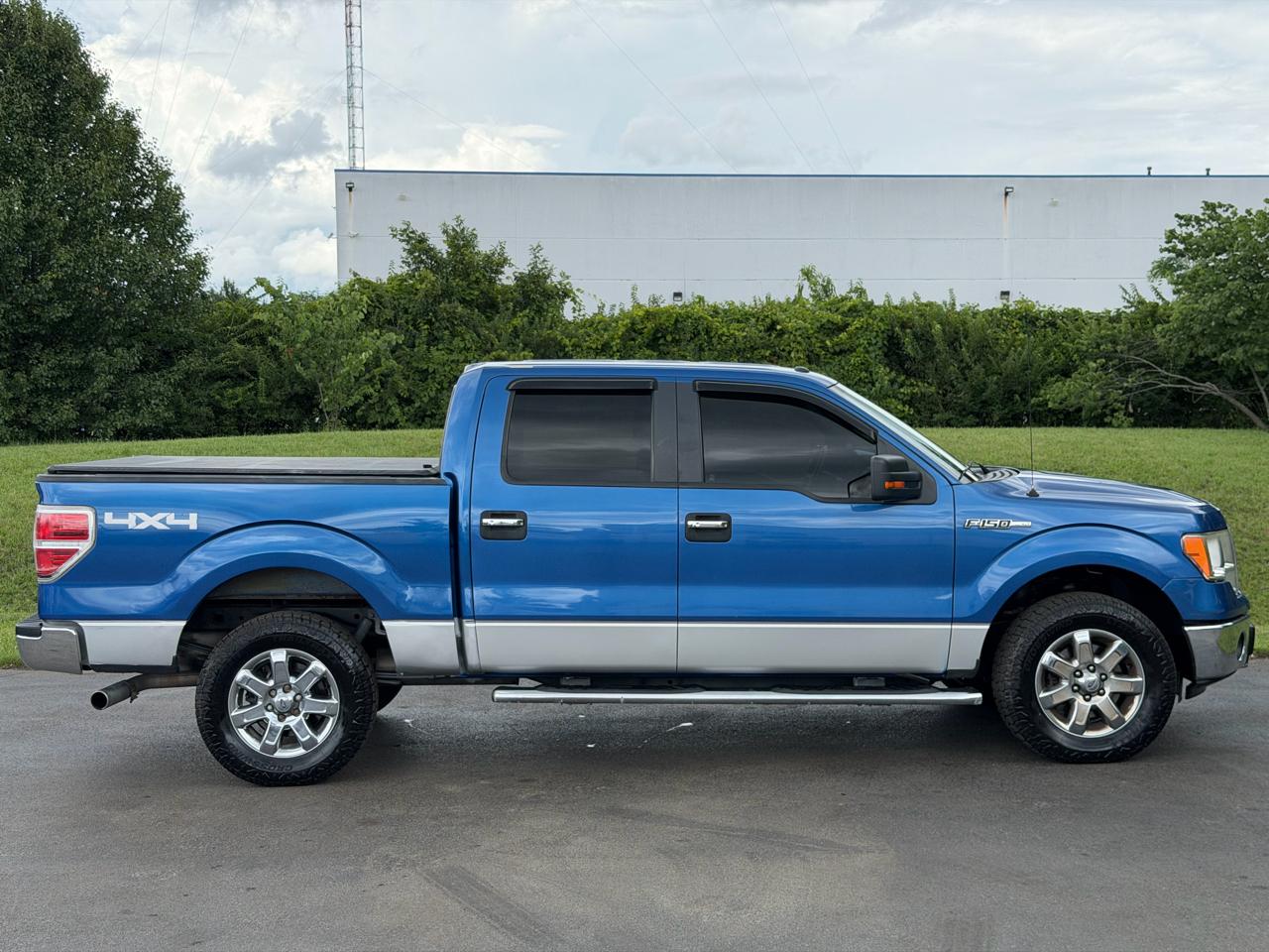 Ford F-150 4WD SuperCrew 145" Platinum 2013