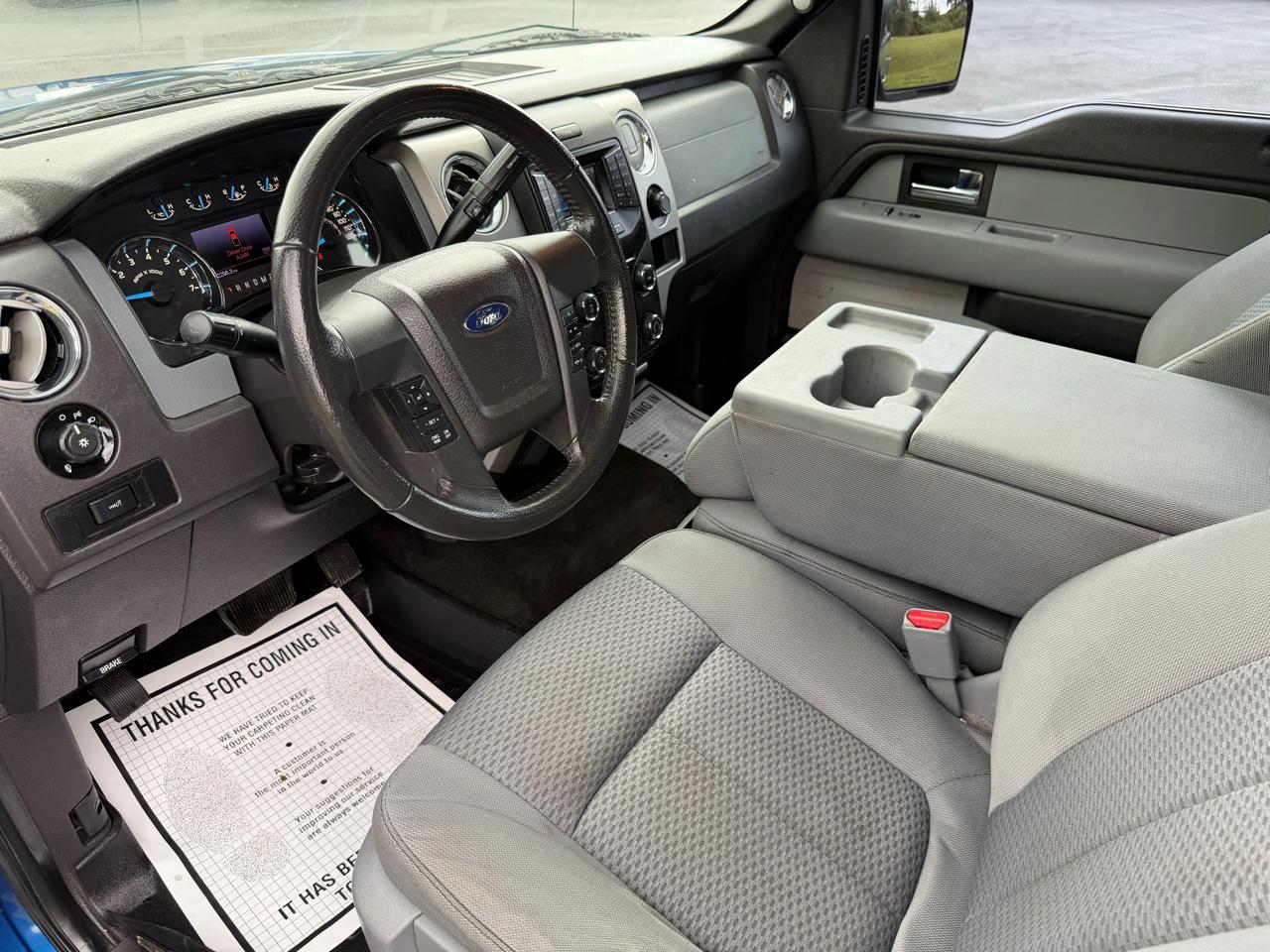 Ford F-150 4WD SuperCrew 145" Platinum 2013