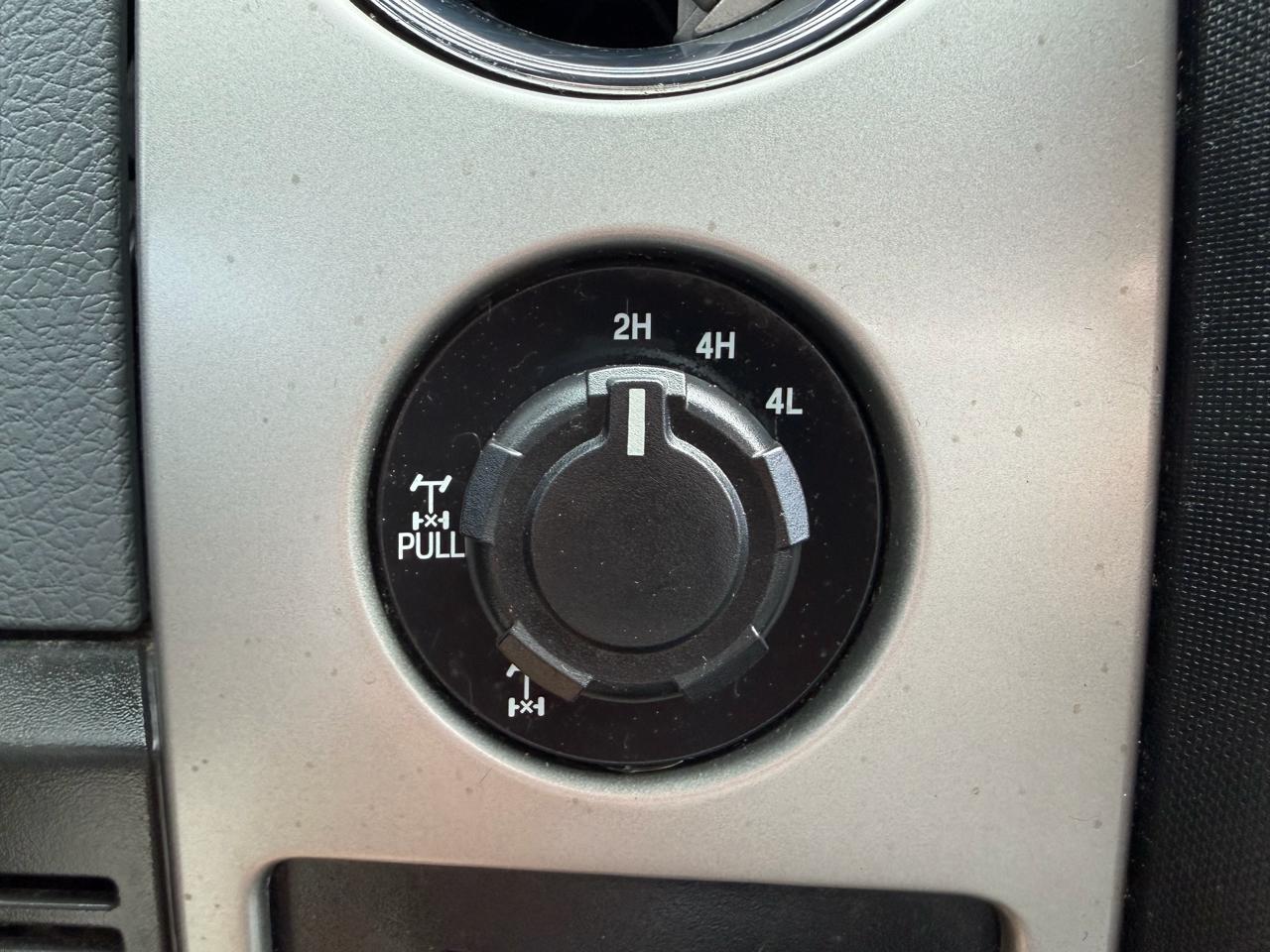 Ford F-150 4WD SuperCrew 145" Platinum 2013