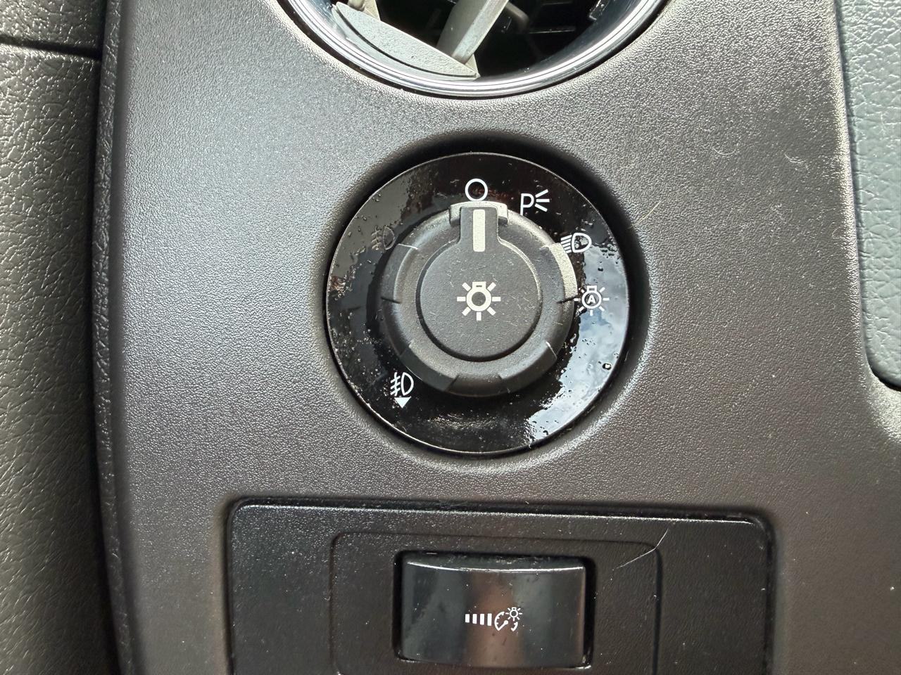 Ford F-150 4WD SuperCrew 145" Platinum 2013
