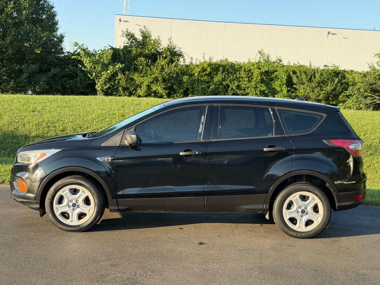 Ford Escape S FWD 2017