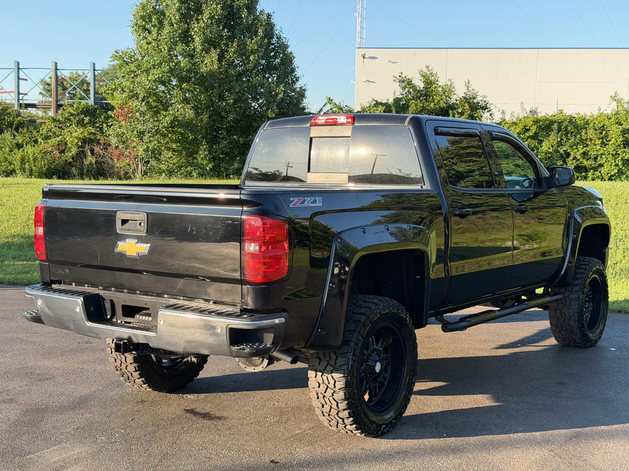 Chevrolet Silverado 1500 4WD Crew Cab 143.5" LT w/1LT 2015