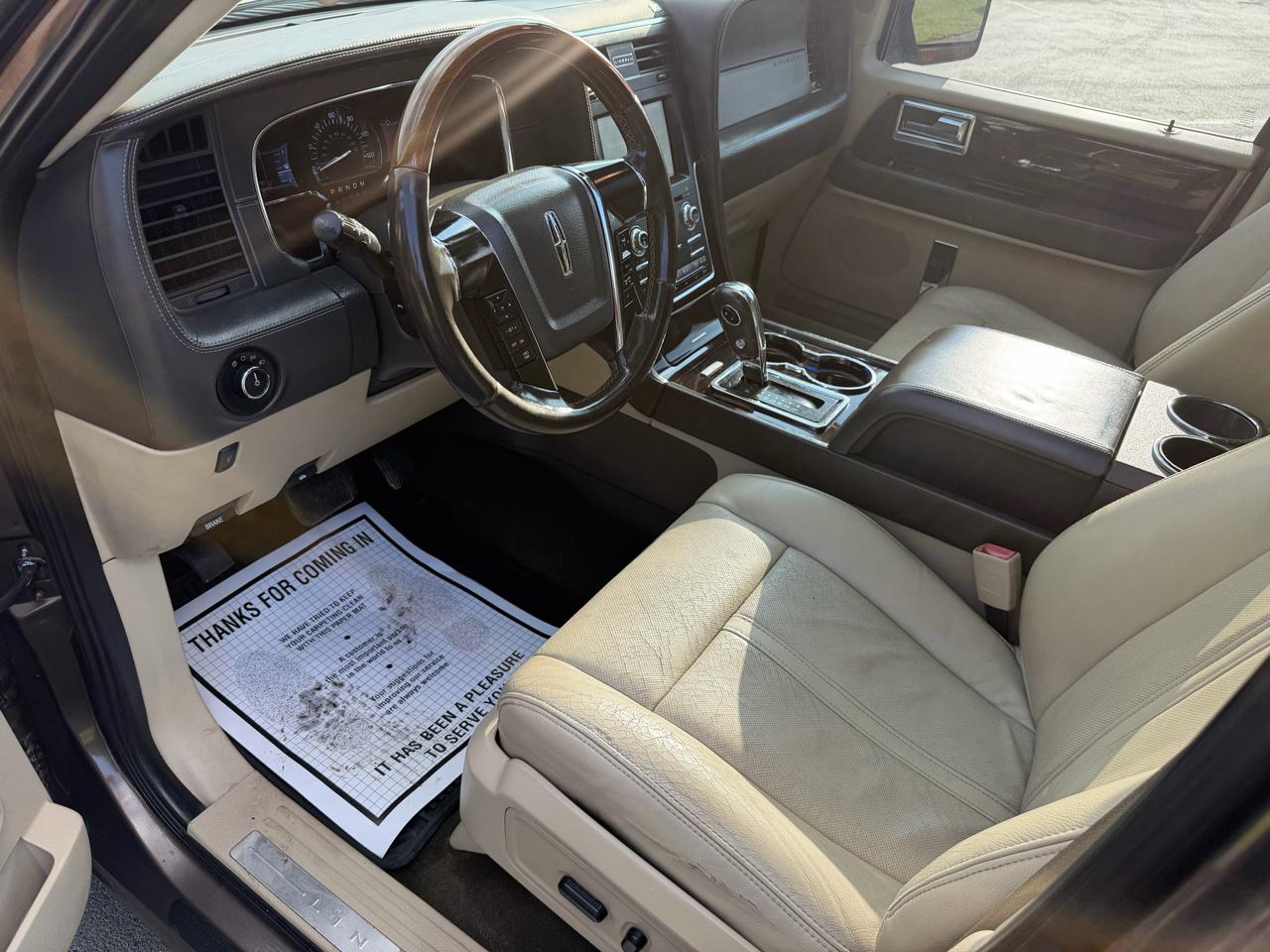 Lincoln Navigator L 4WD 4dr 2015