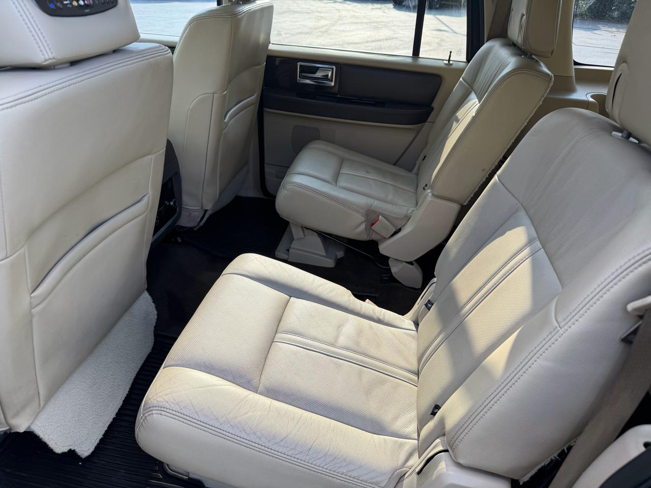 Lincoln Navigator L 4WD 4dr 2015