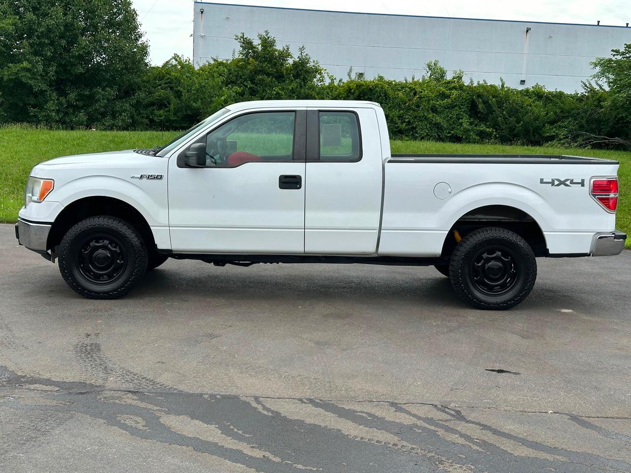 Ford F-150 4WD SuperCab 145" Lariat 2012