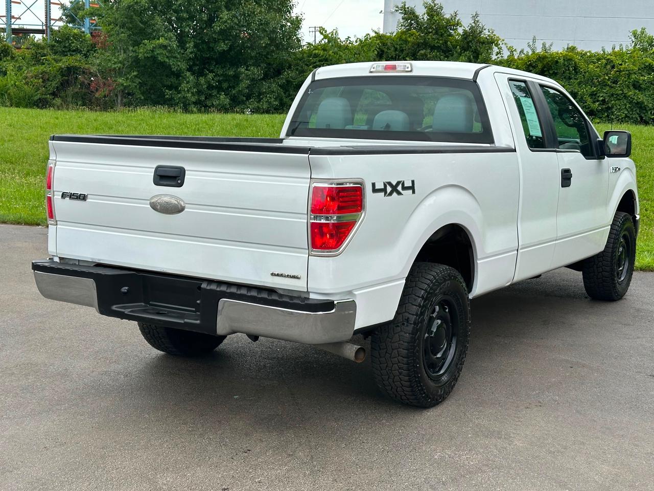 Ford F-150 4WD SuperCab 145" Lariat 2012