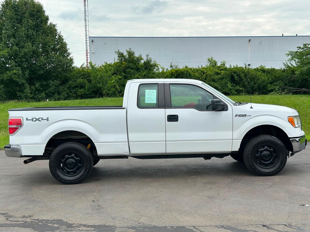 Ford F-150 4WD SuperCab 145" Lariat 2012