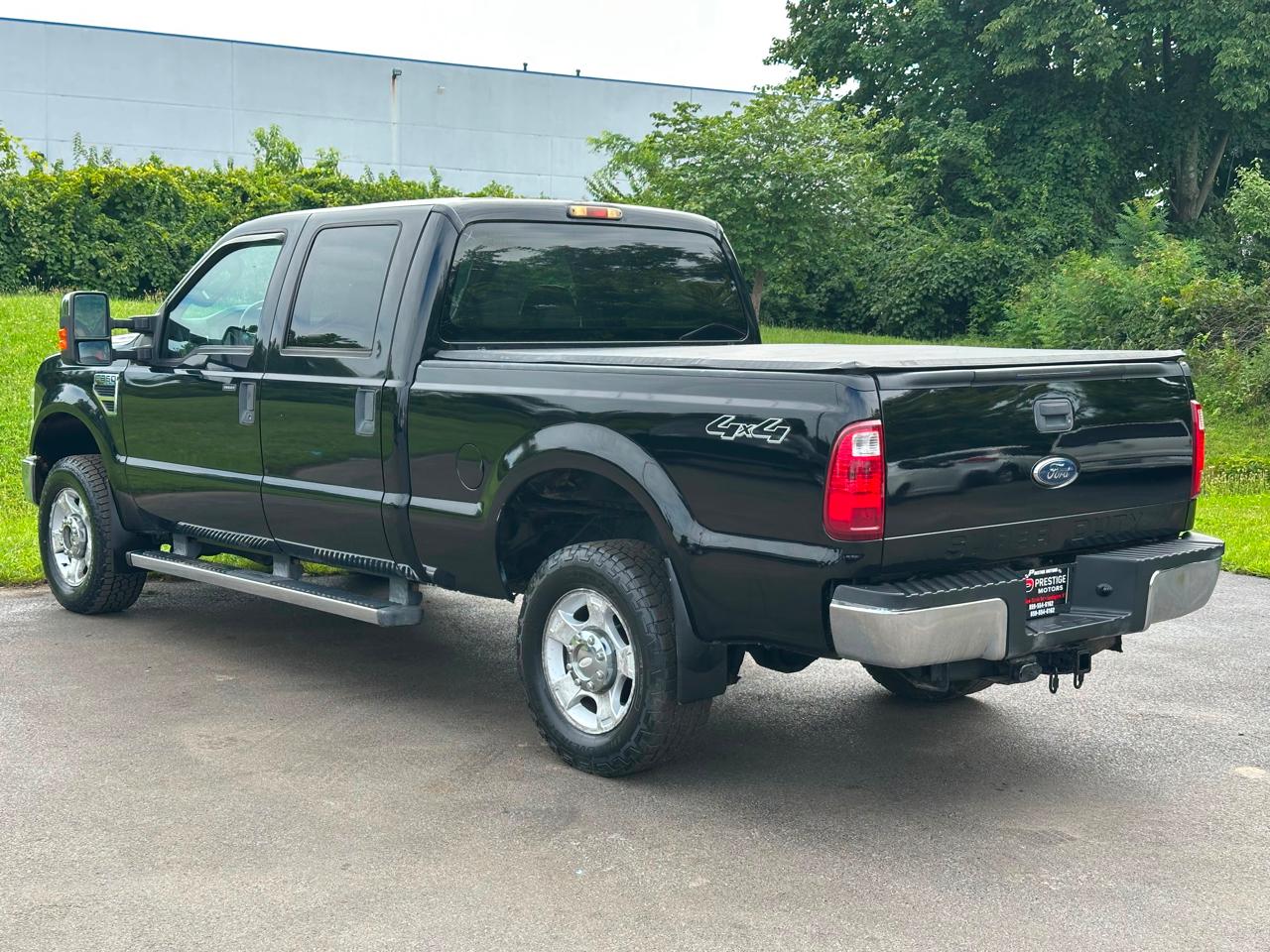 Ford Super Duty F-250 SRW XL 4WD Crew Cab 6.75' Box 2010