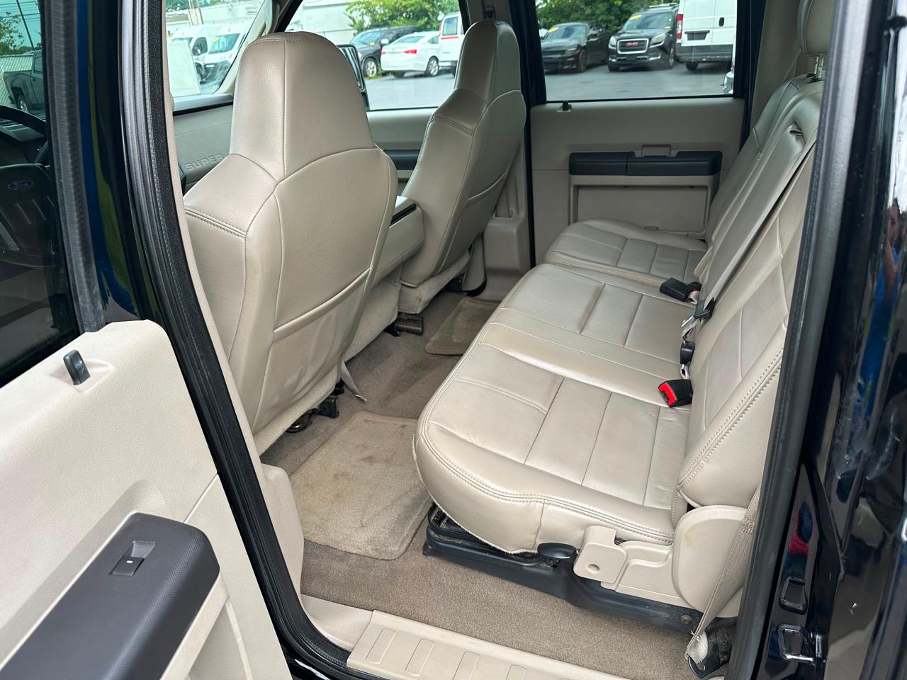 Ford Super Duty F-250 SRW XL 4WD Crew Cab 6.75' Box 2010