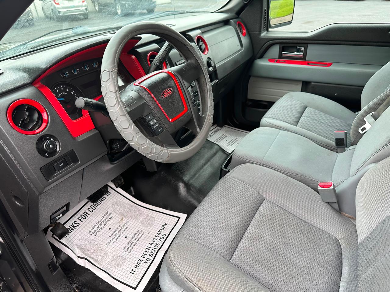 Ford F-150 STX SuperCab 5.5-ft Box 4WD 2013