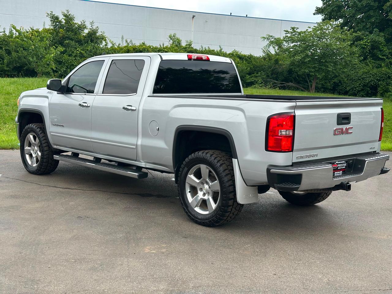 GMC Sierra 1500 4WD Crew Cab 153.0" SLE 2015