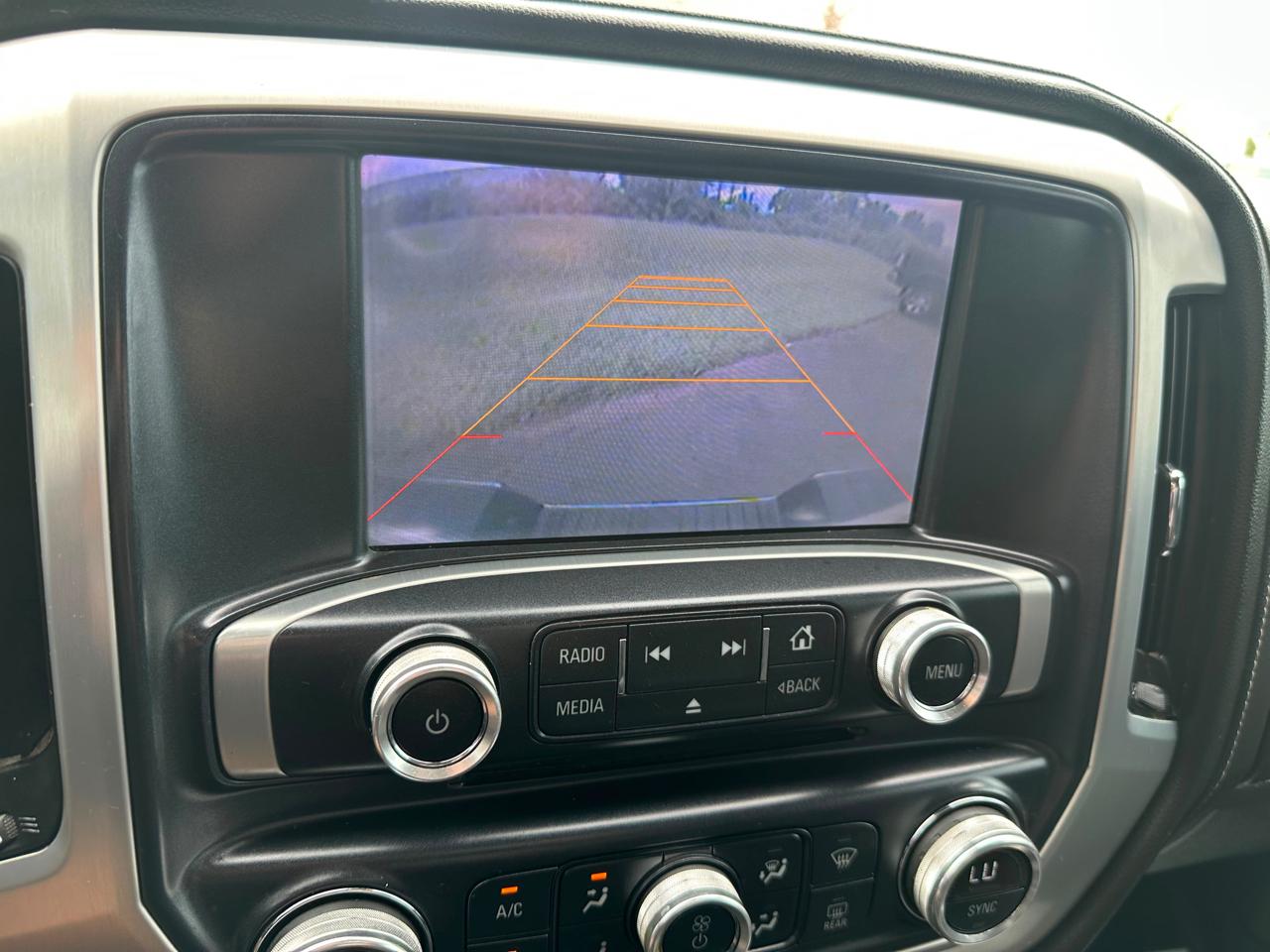 GMC Sierra 1500 4WD Crew Cab 153.0" SLE 2015