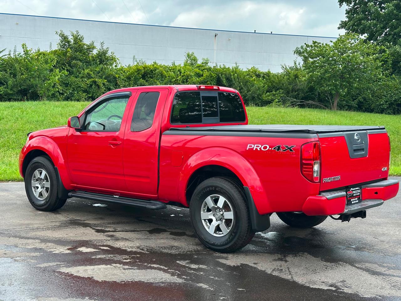Nissan Frontier 4WD King Cab Auto PRO-4X 2009
