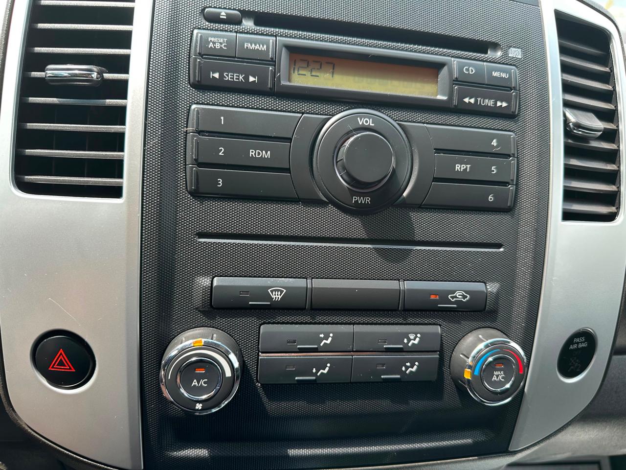 Nissan Frontier 4WD King Cab Auto PRO-4X 2009