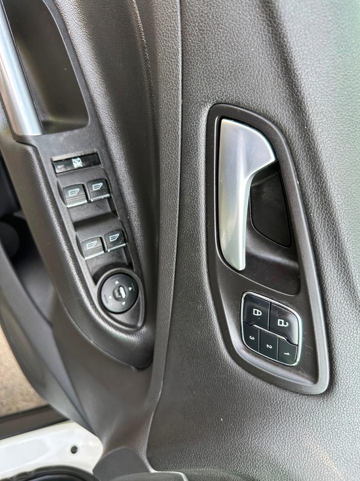 Ford Escape FWD 4dr Titanium 2015