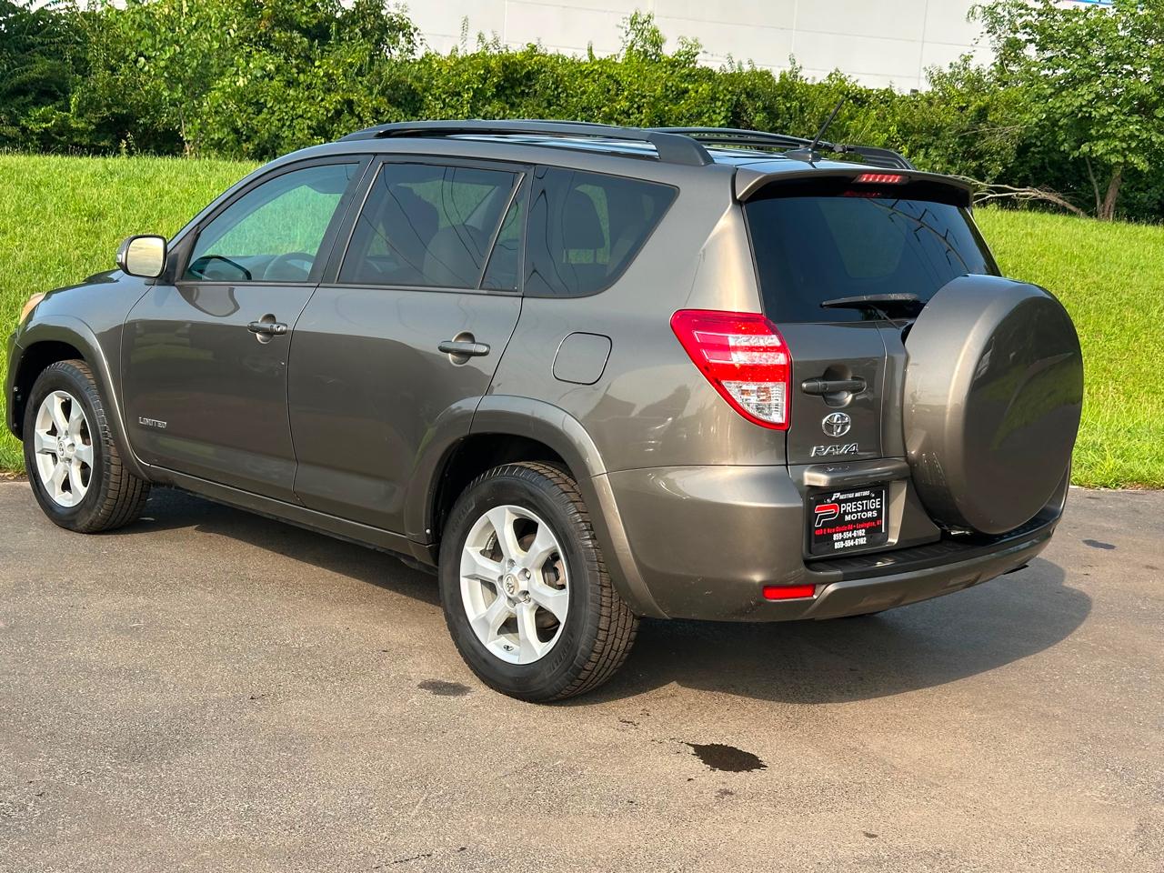 Toyota RAV4 4WD 4dr I4 Limited (Natl) 2012