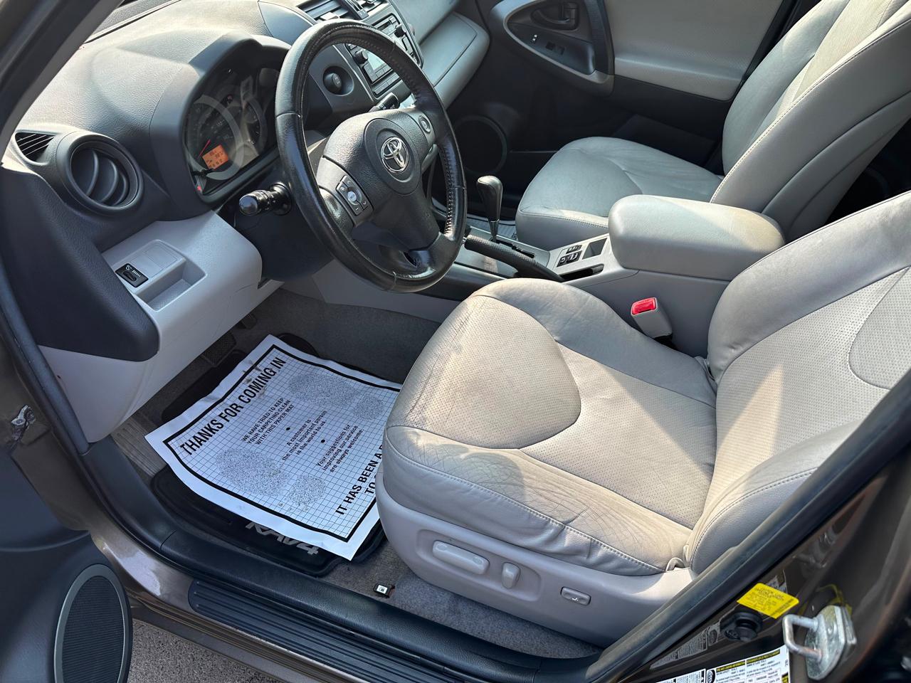 Toyota RAV4 4WD 4dr I4 Limited (Natl) 2012