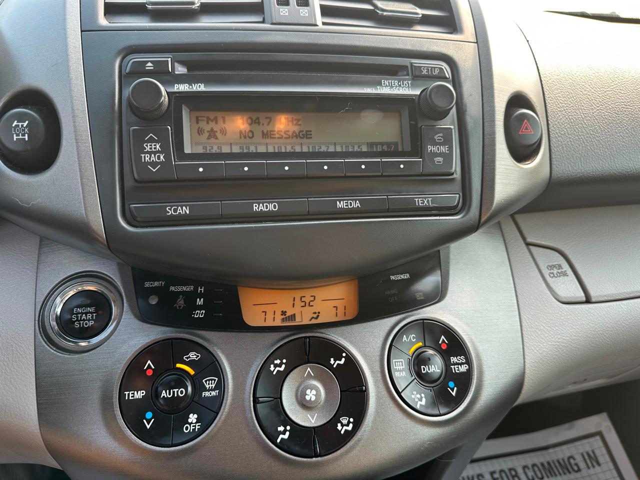 Toyota RAV4 4WD 4dr I4 Limited (Natl) 2012