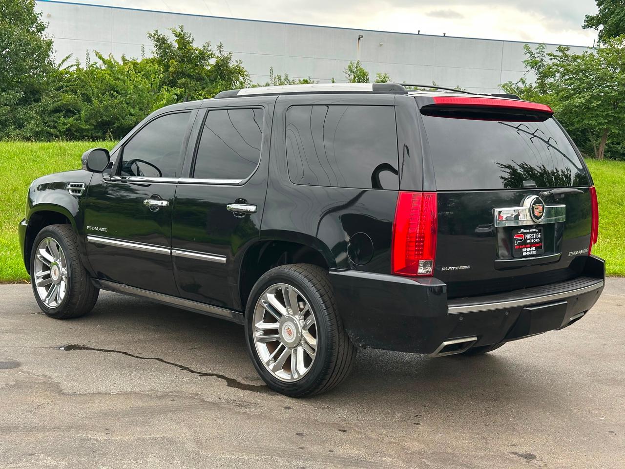 Cadillac Escalade AWD 4dr Platinum Edition 2013