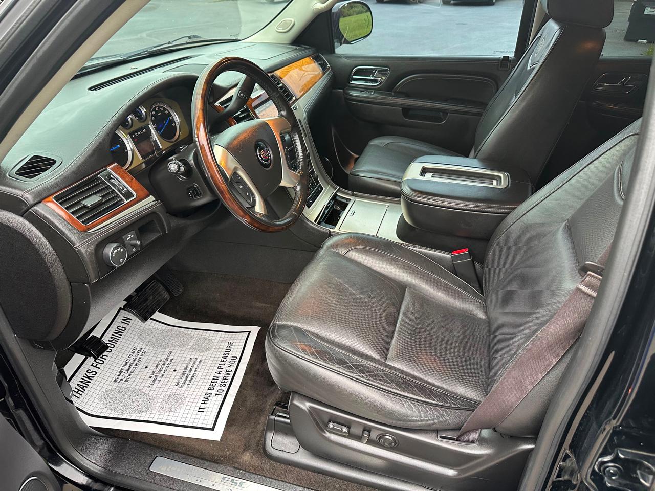 Cadillac Escalade AWD 4dr Platinum Edition 2013
