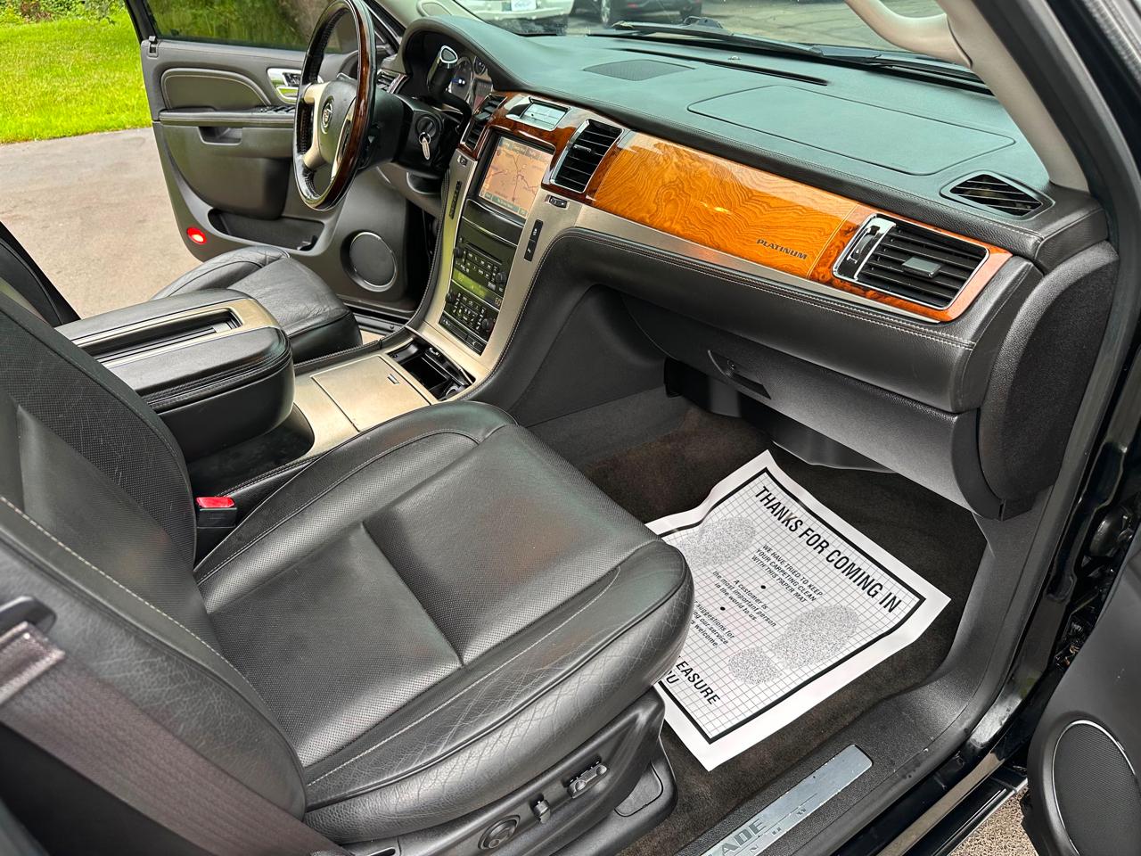 Cadillac Escalade AWD 4dr Platinum Edition 2013