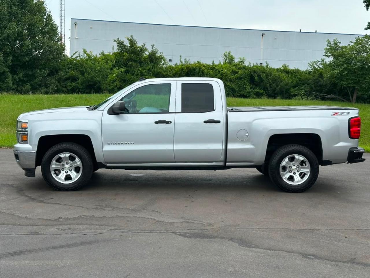 Chevrolet Silverado 1500 4WD Double Cab 143.5" LT w/2LT 2014