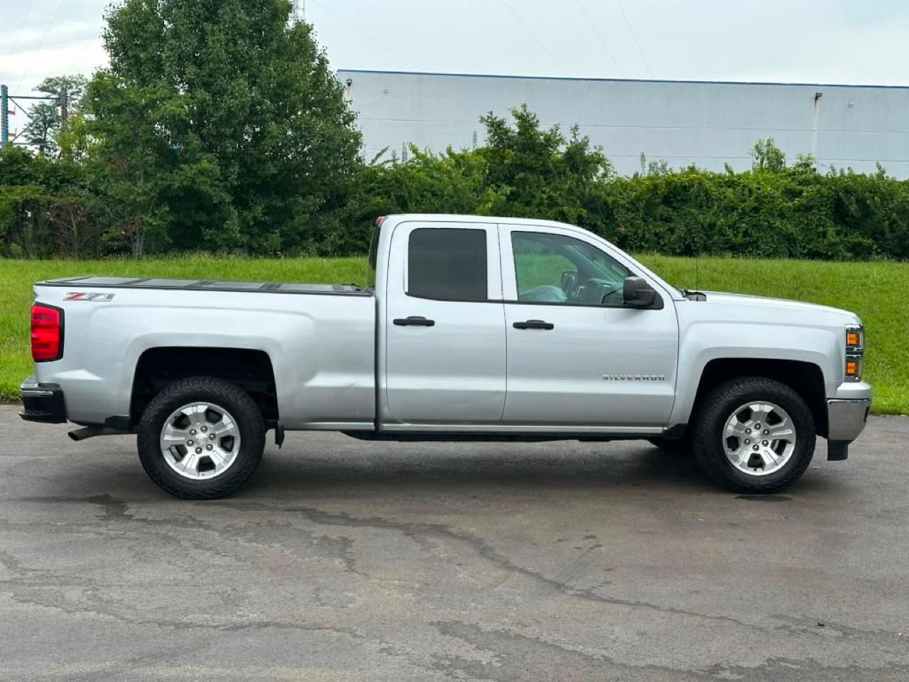 Chevrolet Silverado 1500 4WD Double Cab 143.5" LT w/2LT 2014