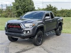 2017 Toyota Tacoma 