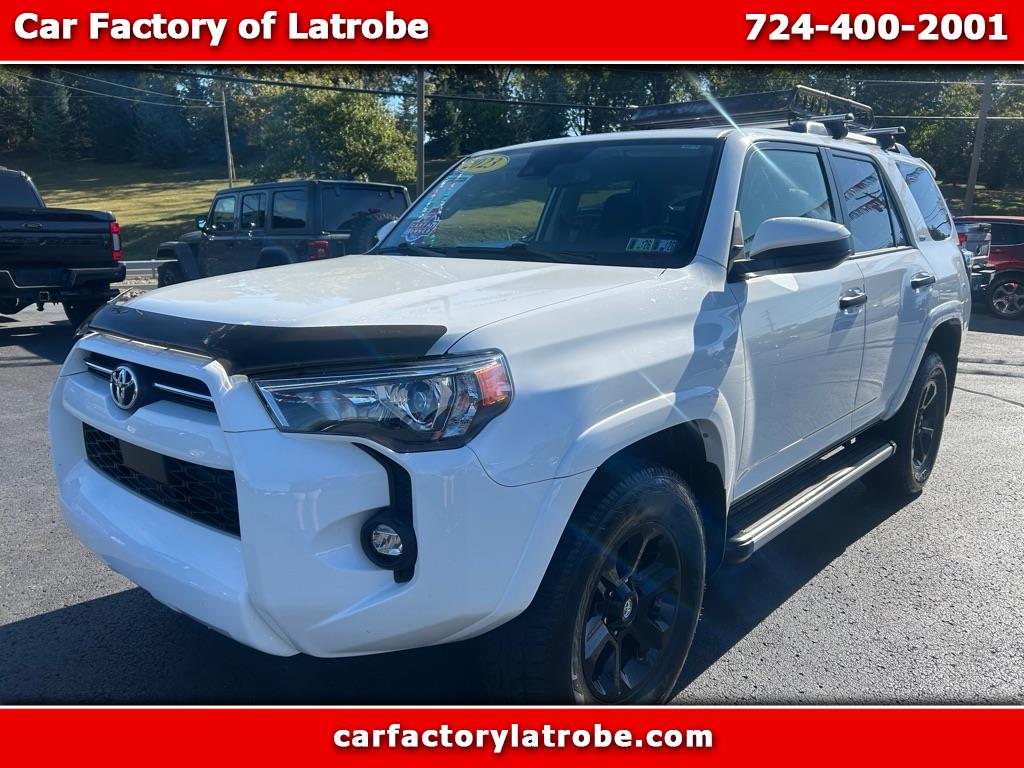 2023 Toyota 4Runner SR5 4WD