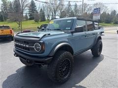 2022 Ford Bronco 