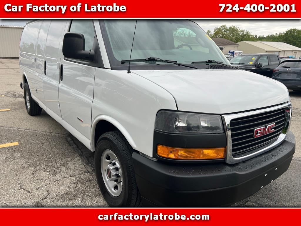2018 GMC Savana 2500 Ext WB's photo