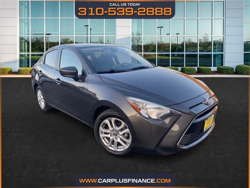 Toyota Yaris iA 6A 2017