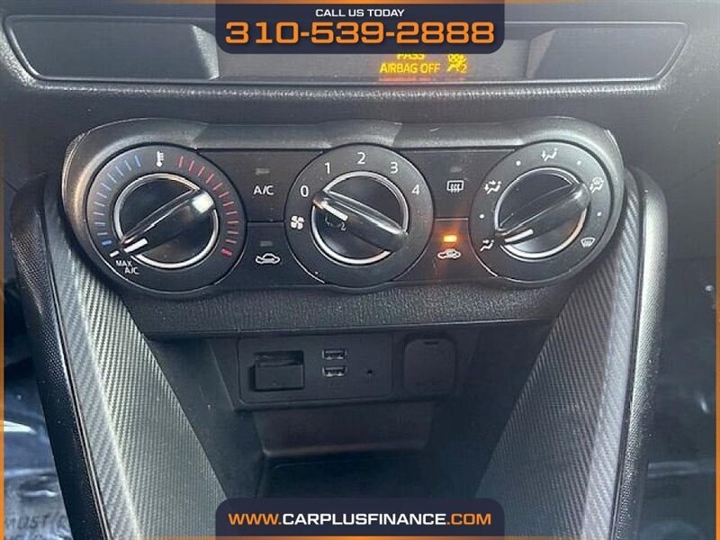 Toyota Yaris iA 6A 2017