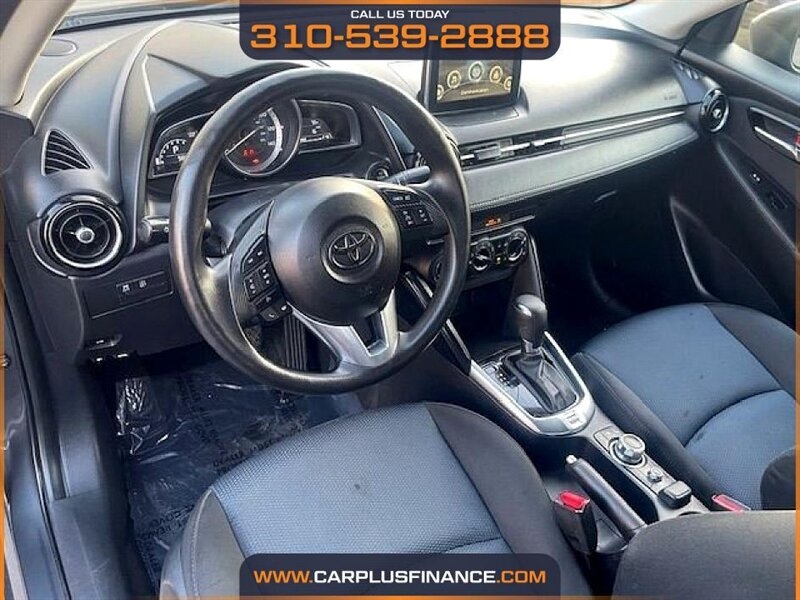 Toyota Yaris iA 6A 2017