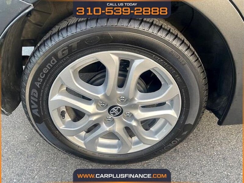 Toyota Yaris iA 6A 2017